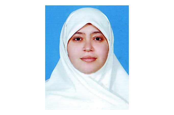 yomnah_framed.png yomnah_framed.png