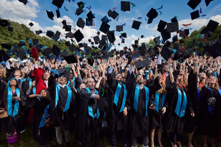 Alumni Alumni